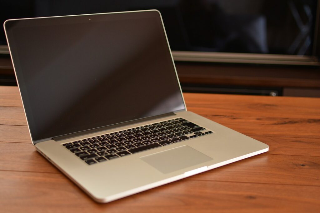 Quelles sont les principales différences entre les PC portables haut de gamme et l’entrée de gamme?
